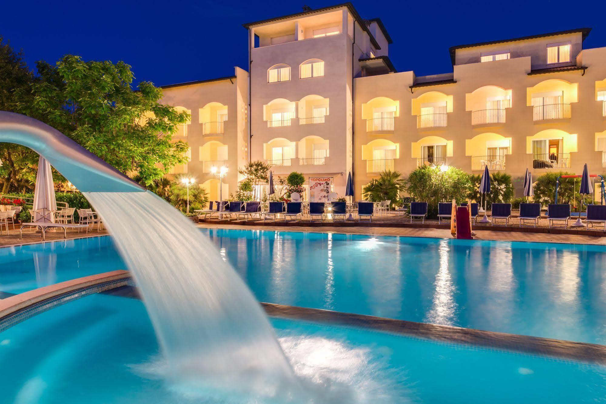 Hotel Sport & Residenza Cesenatico Ngoại thất bức ảnh